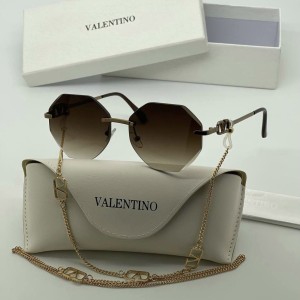 Очки Valentino A2211