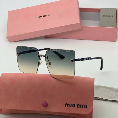 Солнцезащитные очки Miu Miu A1066 Солнцезащитные очки Miu Miu A1066