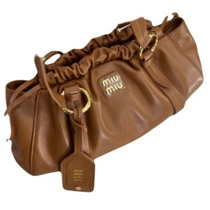 Сумка Miu Miu Joie Nappa Leather Bag L4779