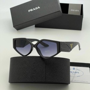 Очки Prada Q1765