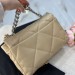 Сумка Chanel 19 Medium R2853