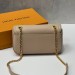 Сумка Louis Vuitton Lockme Chain East West R2934