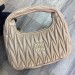 Сумка Miu Miu Wander RB5102