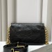 Сумка Balenciaga BB Soft Mini RE6820