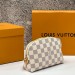 Косметичка Louis Vuitton Cosmetic Pouch PM RE6412