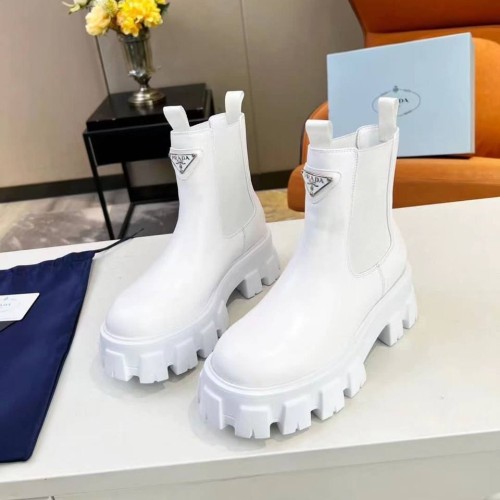 Ботинки Prada B2200 Ботинки Prada B2200