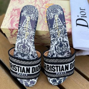 Шлепанцы Christian Dior B3058