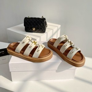 Шлепанцы Celine B3072