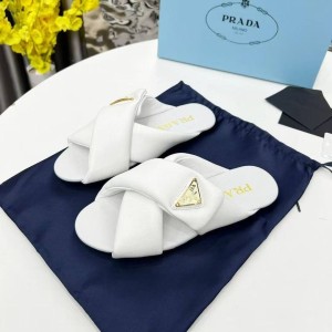 Шлепанцы Prada B3098