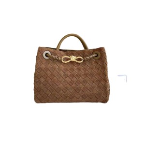 Сумка Bottega Veneta Andiamo RN1559