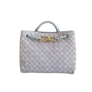 Сумка Bottega Veneta Andiamo RN1560