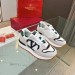 Кроссовки Valentino Garavani F2332