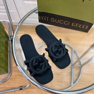 Шлепанцы Gucci F5260