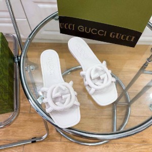 Шлепанцы Gucci F5262