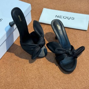 Босоножки Neous F5542