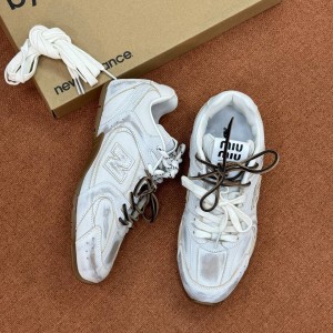 Кроссовки Miu Miu x New Balance 530 SL F6353