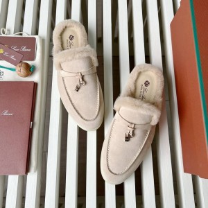 Лоферы Loro Piana Charms Walk Baboushe F6385