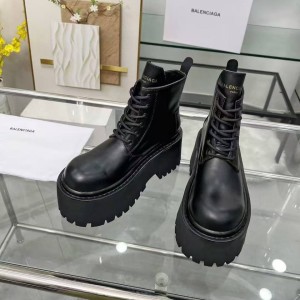 Ботинки Balenciaga F6425