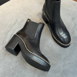 Ботинки Chanel F6472