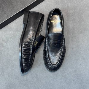 Лоферы Saint Laurent Cassandre F6586