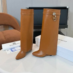 Сапоги Givenchy F6634