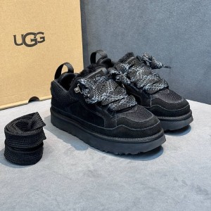 Зимние кеды UGG F6678