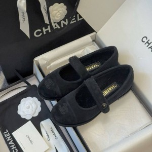 Зимние туфли Chanel F6701