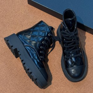 Ботинки Chanel F6832