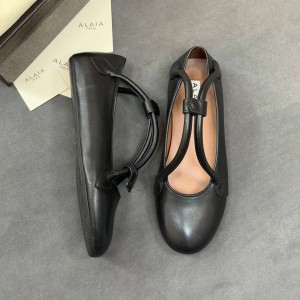 Балетки Alaia F7023