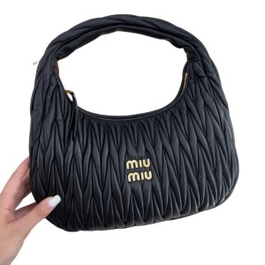 Сумка Miu Miu Wander RN1076
