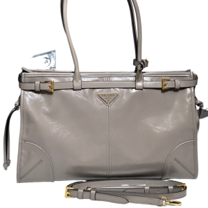 Сумка Prada Large Leather Top Handle Bag RN1301