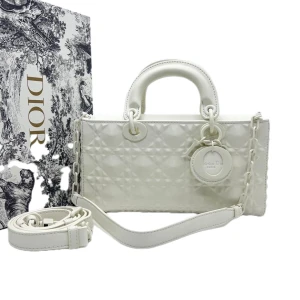 Сумка Pinko Classic Love Icon K2620