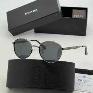 Очки Prada Q1137