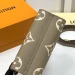 Сумка Louis Vuitton Onthego BB RE6729