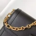 Сумка Louis Vuitton Dauphine Soft MM RR6446