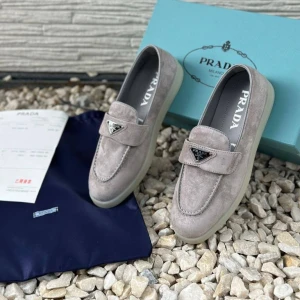 Лоферы Prada B2817