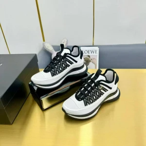 Кроссовки Chanel B3110