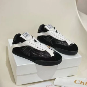 Кроссовки Chloe B3133