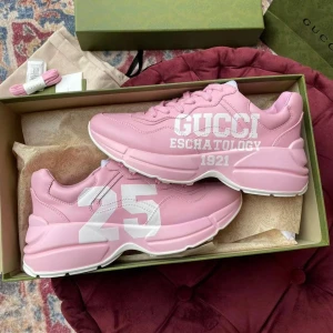 Кроссовки Gucci F2236