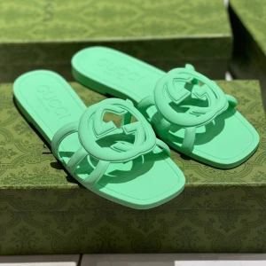 Шлепанцы Gucci F3813