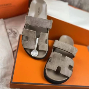 Шлепанцы Hermes F4968
