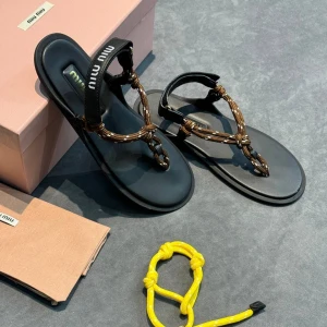 Шлепанцы Miu Miu F5328
