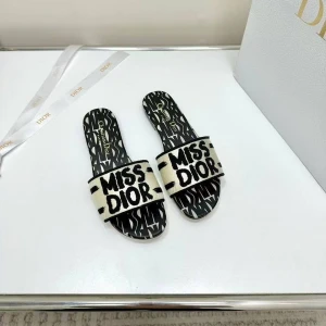 Шлепанцы Christian Dior F5340