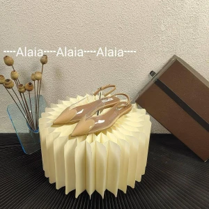 Босоножки Alaia F5385