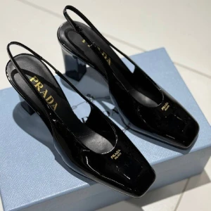 Босоножки Prada F5432