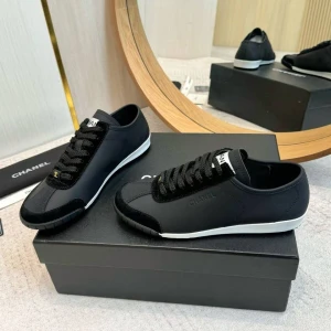 Кроссовки Chanel F5463