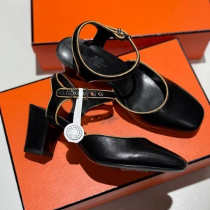 Босоножки Hermes F5514