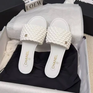 Шлепанцы Chanel F5670
