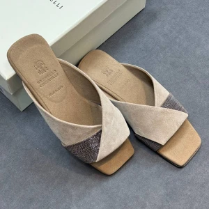 Шлепанцы Brunello Cucinelli F5675