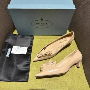 Туфли Prada F5759